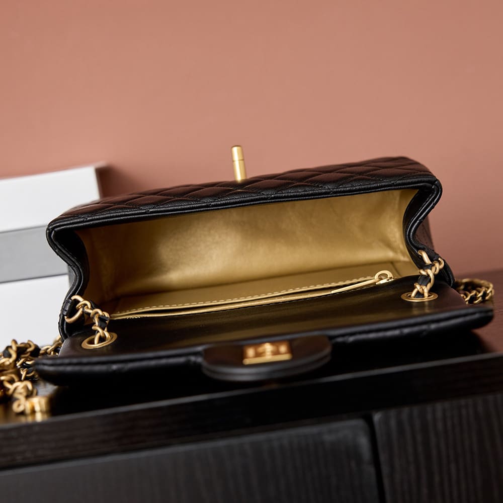 CHANEL Mini Flap Bag(HIGH-END GRADE)