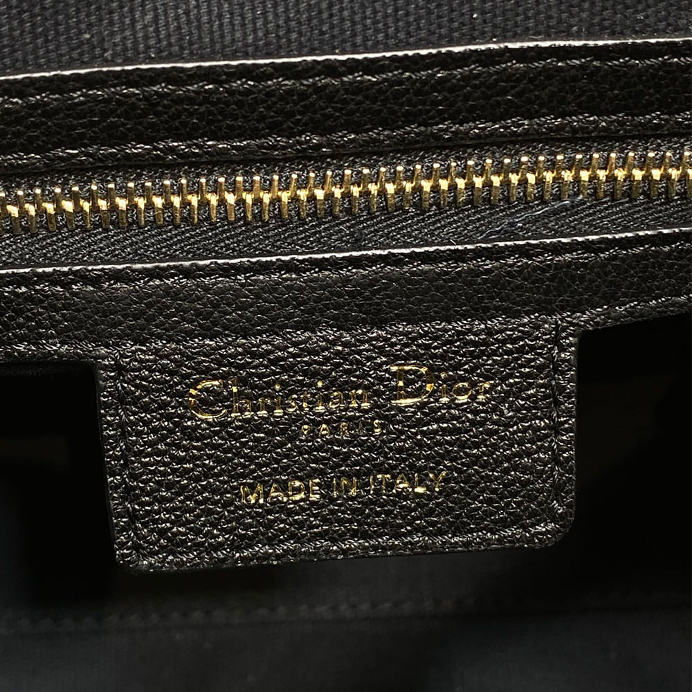 Dior Medium Dior Voyage Bag(HIGH-END GRADE)