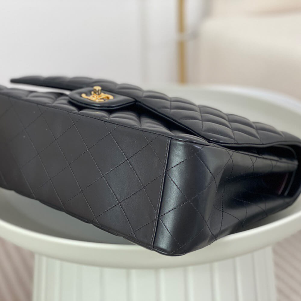 CHANEL Classic Maxi Handbag(HIGH-END GRADE)