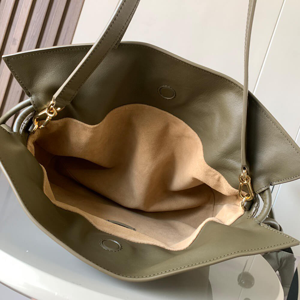 LOEWE Medium Flamenco clutch in nappa calfskin(HIGH-END GRADE)