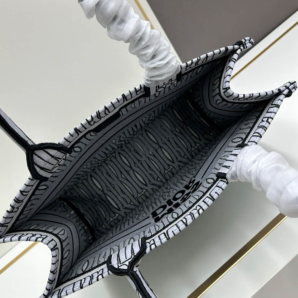 Medium Dior Book Tote