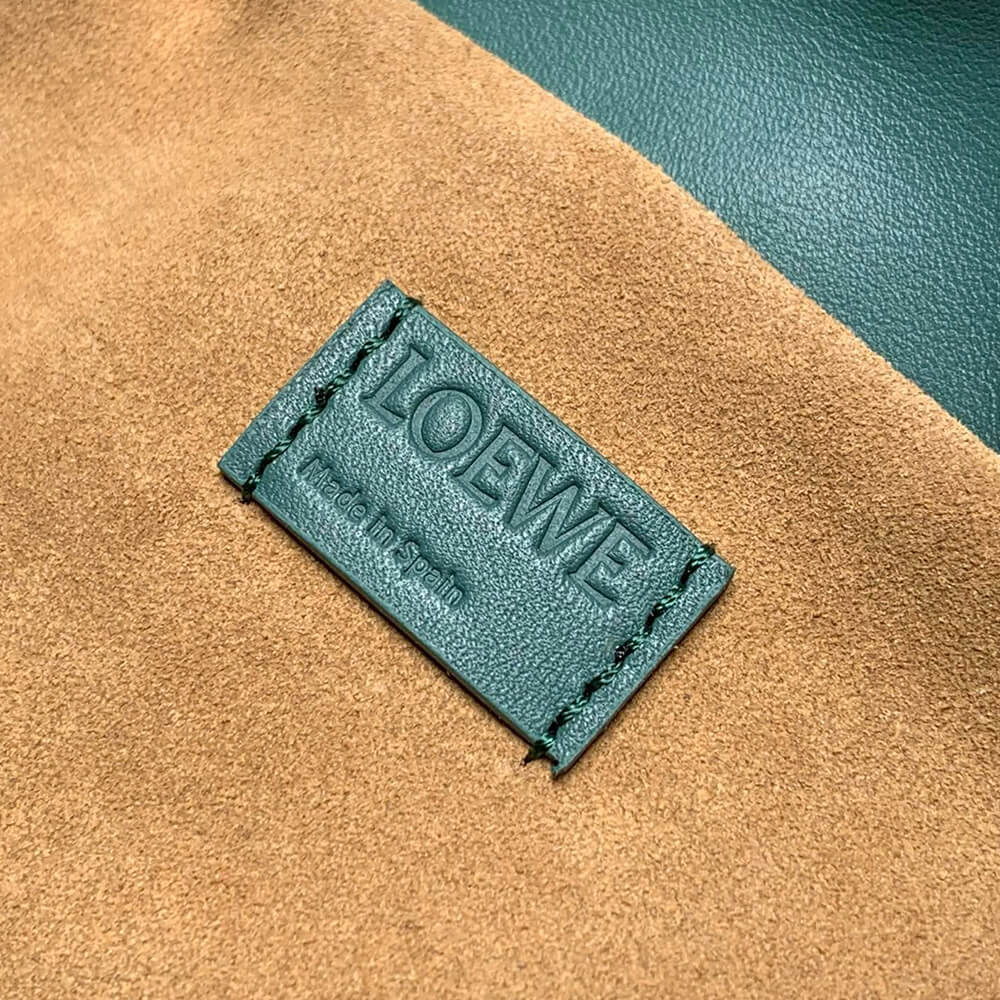 Loewe Mini Flamenco clutch in nappa calfskin(HIGH-END GRADE)