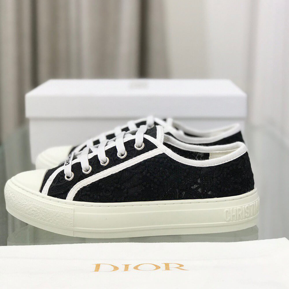 WALK N DIOR SNEAKER
