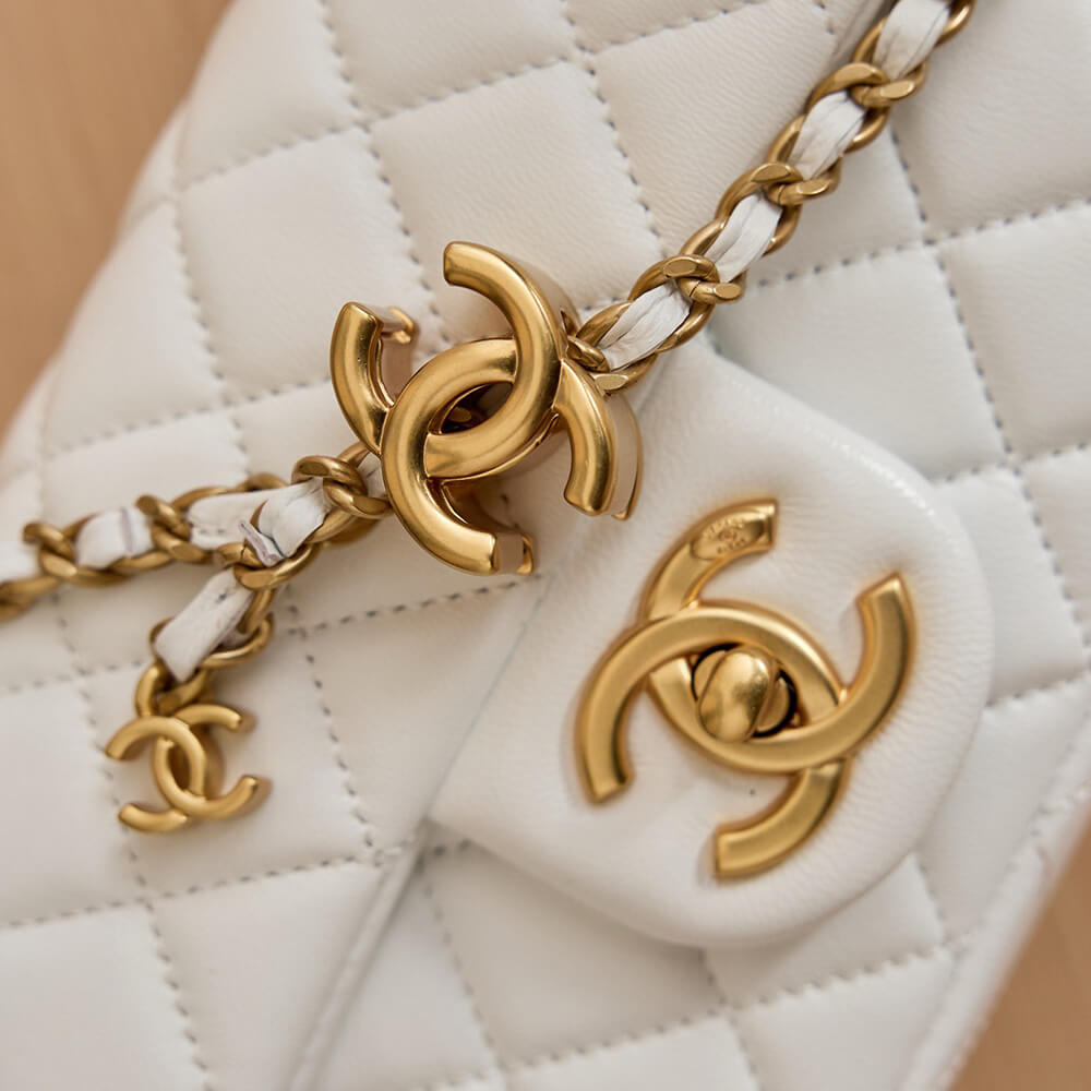 CHANEL Mini Flap Bag(HIGH-END GRADE)